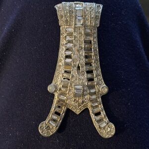 Chic Silver Eiffel Tower Brooch